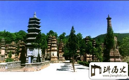 火狐电竞官方网站|巴黎圣母院被烧,暴露出法国一大治国软肋(图1) 火狐电竞官网