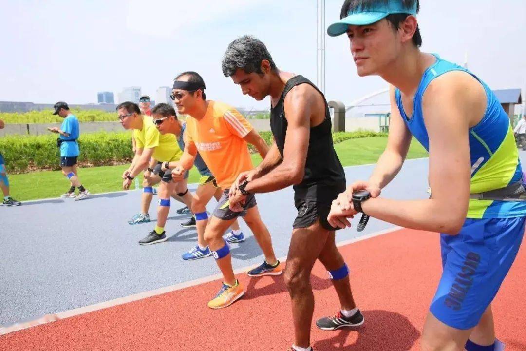 
合肥赶早第二期马拉松官方训练营开营啦-火狐电竞官方网站(图4)