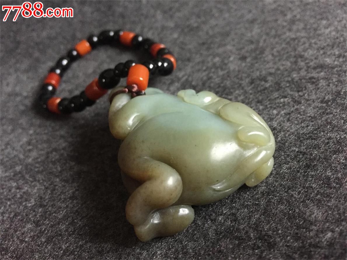 美军舰擅闯南海画面曝光 不远处出现我军054A护卫舰【火狐电竞】(图1) 火狐电竞官方网站